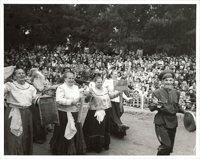 Бурдюгов Алексей Павлович Черно-белая сюжетная фотография